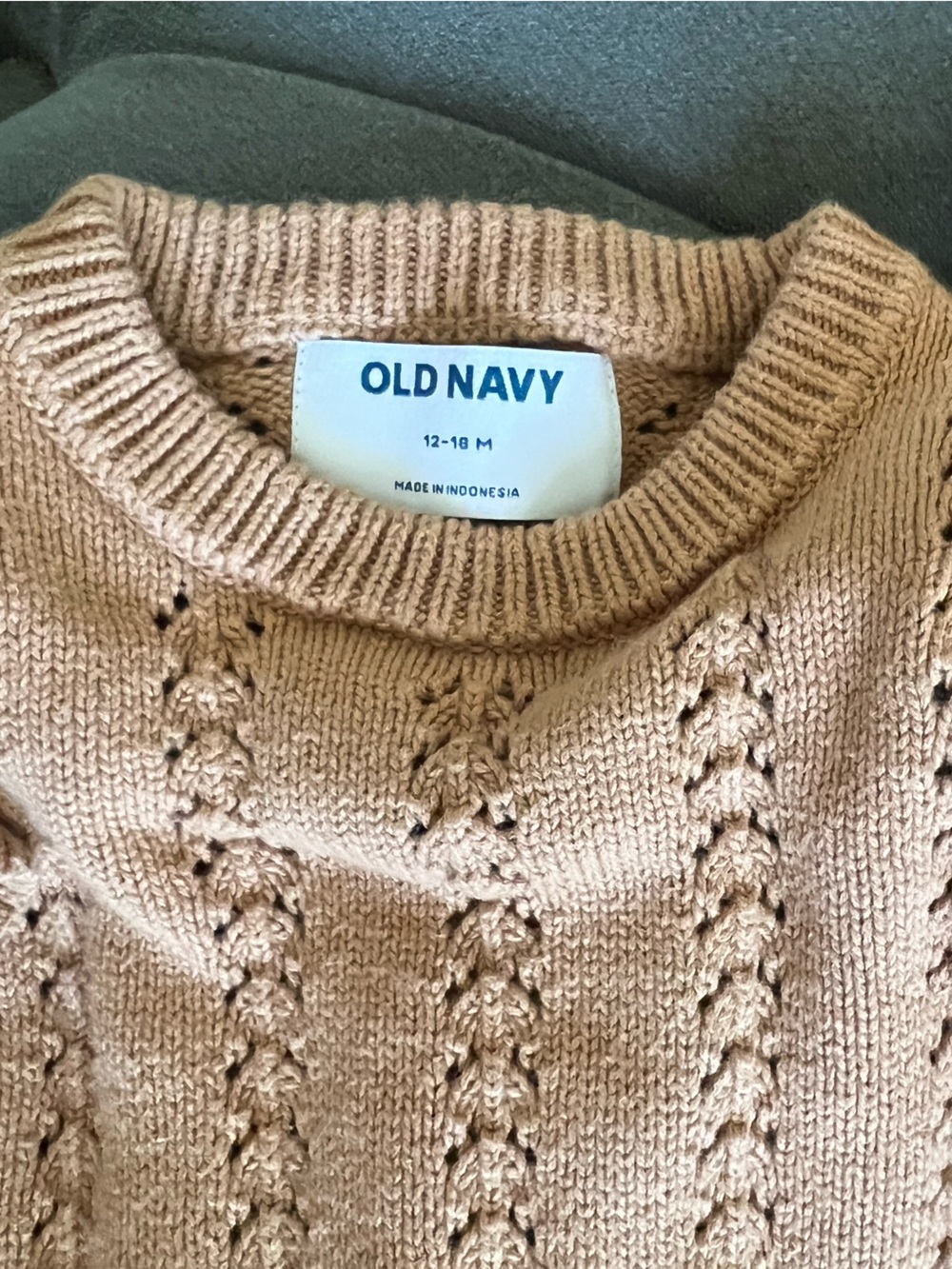 Old Navy Baby Girl Knit Ruffle Shoulder One-Piece Romper - Picture 3 of 4
